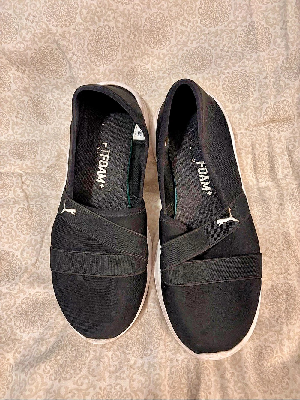 Puma Adelina 2 Slip-On Black & White Sneakers US W 8.5